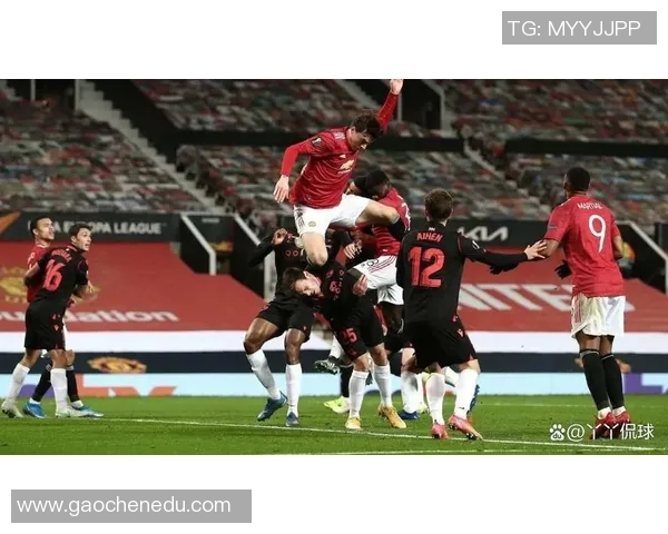 欧联杯激战回顾皇马与曼联鏖战至平局全场沸腾